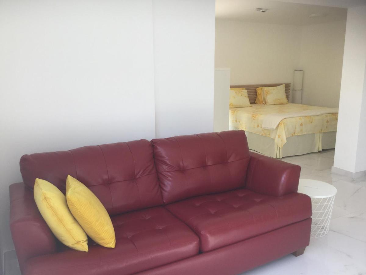 Yellow Studio Brand New Limassol Zewnętrze zdjęcie